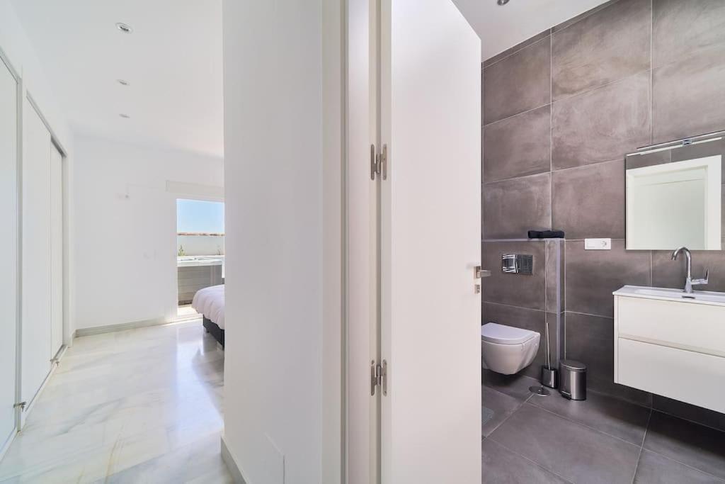 Superbe Appartement Avec Jaccuzi 마르베야 외부 사진