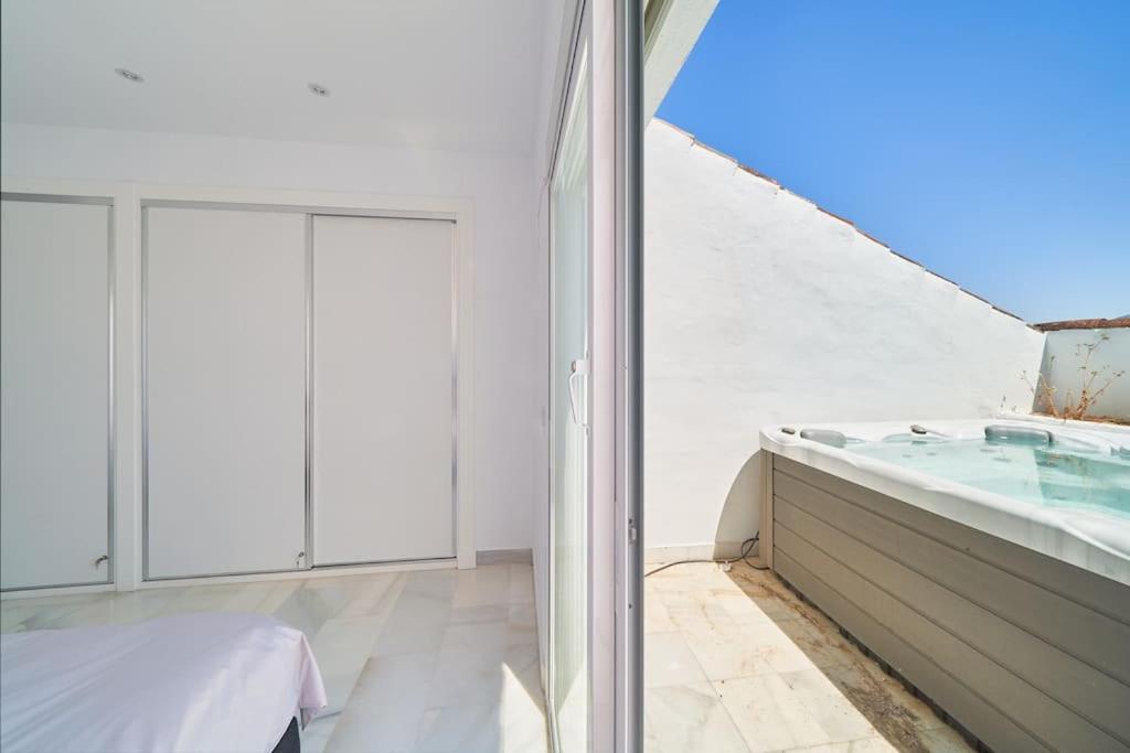 Superbe Appartement Avec Jaccuzi 마르베야 외부 사진